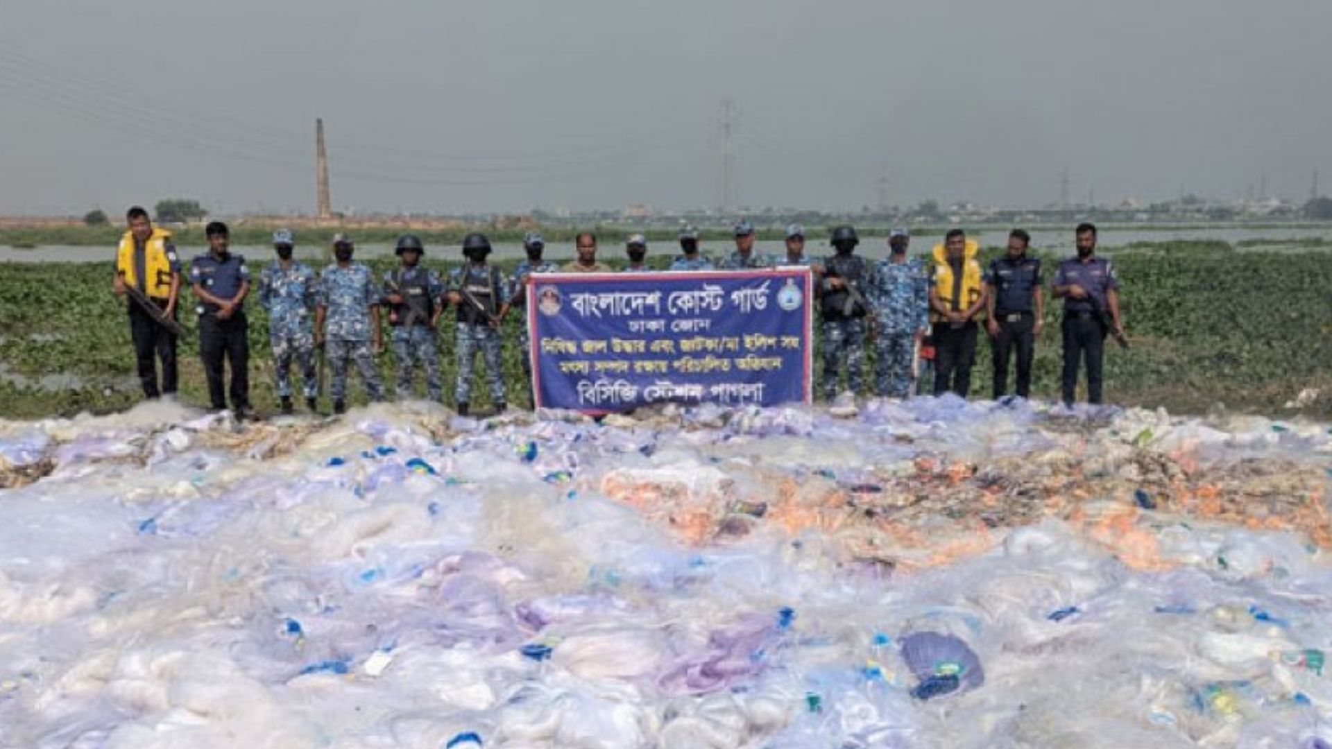 মুক্তারপুরে কারেন্ট জালবিরোধী অভিযান ৬২৬ কোটি টাকা জব্দ